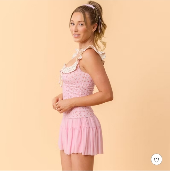 Blogilates Ruffle Lace Up Tank Top - - Picture 3 of 6
